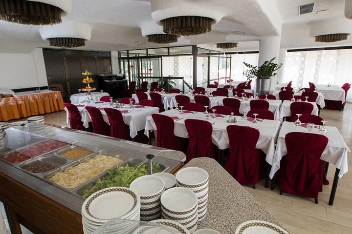 Hotel Kastel ツリクヴェニツァ エクステリア 写真